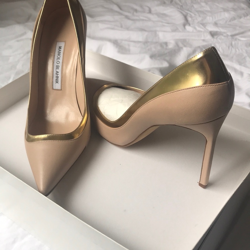Blush Manila Blahnik